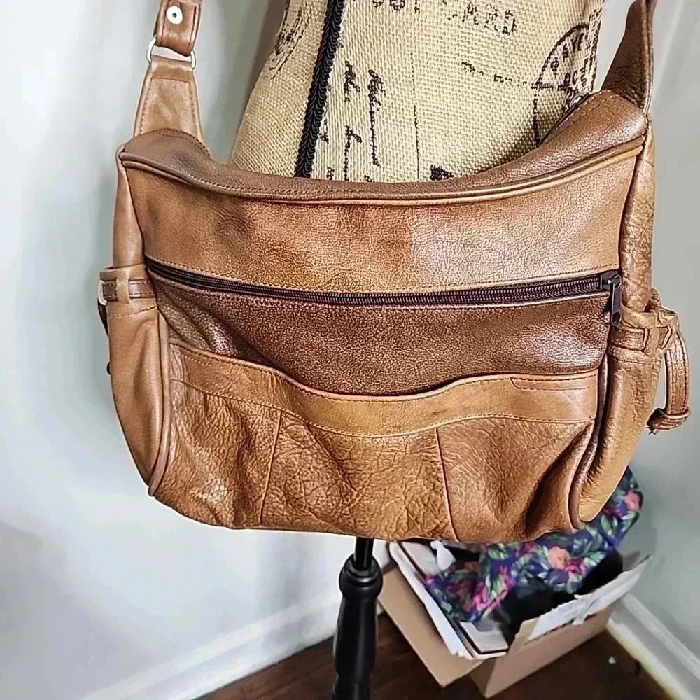 Mexican leather Hobo Bag. Large size - Picture 11 of 11